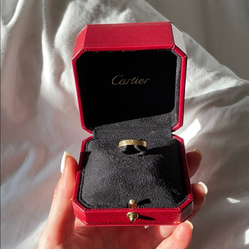 Cartier Love Ring : Size 53 - Yellow Gold